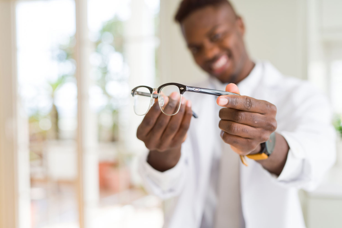 opticien en cote d'ivoire